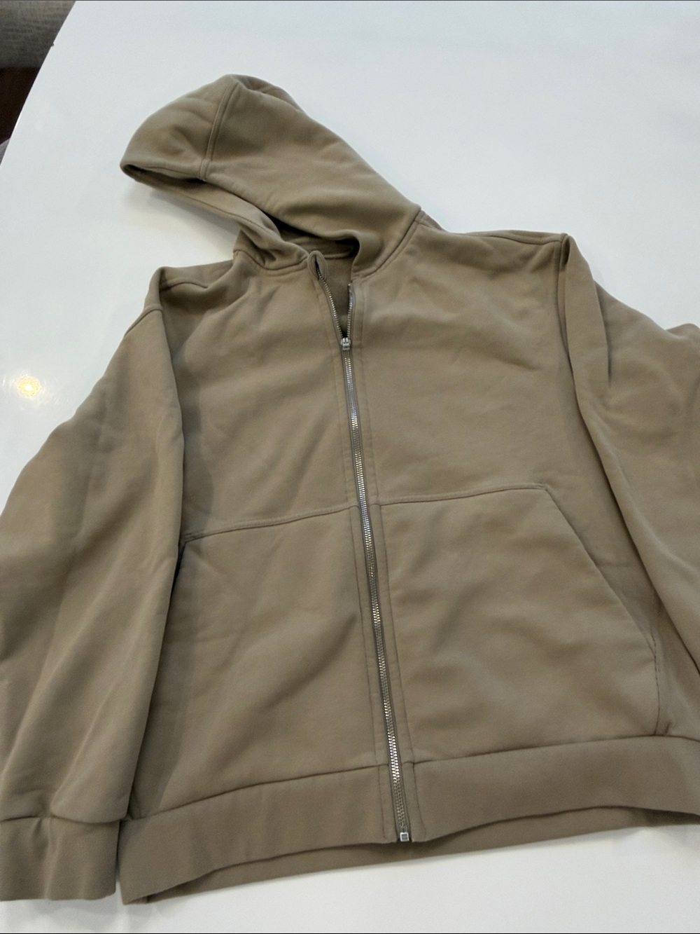 lululemon athletica Men's Full-Zip Hoodie in Taupe